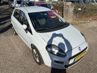 Fiat Punto Evo 1.3 M-JET EASY AIRCO picture 21