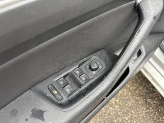 Volkswagen Passat Variant 1.4 TSI GTE Highline LEES TEKST !! MEGATRONIC DEFECT ! picture 7