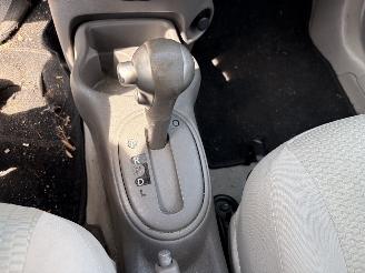 Nissan Micra 1.2 AUTOMAAT, AIRCO picture 9