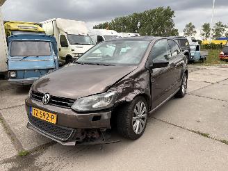 Coche accidentado Volkswagen Polo 1.6 TDI HIGHLINE DSG AUTOMAAT 2011/11