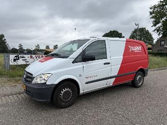 Mercedes Vito 110 CDI GESLOTEN BESTEL picture 2