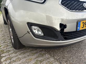 Kia Venga 1.4 CVVT Plus Pack NAVIGATIE, AIRCO, CAMERA ENZ picture 40