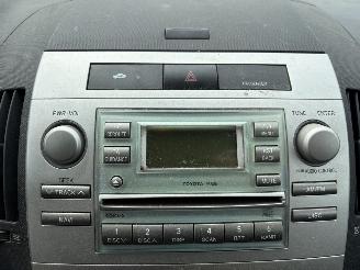 Toyota Corolla-verso 1.8 VVT-i Luna AIRCO 5 PERSOONS UITVOERING picture 8