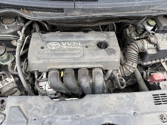 Toyota Corolla-verso 1.8 VVT-i Luna AIRCO 5 PERSOONS UITVOERING picture 24