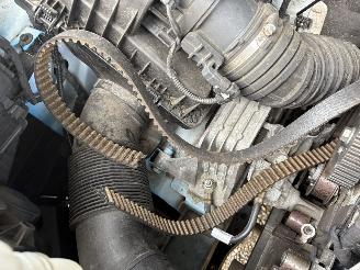 Volkswagen Crafter 35 2.0 TDI L4 BAKWAGEN MET DEUREN, MOTORSCHADE ! picture 23