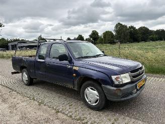 Toyota Hilux 2.5 d4-d 90 extra, open laadbak / pick-up 137,000 km N.A.P. picture 13