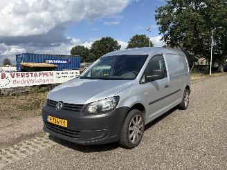 Schade bestelwagen Volkswagen Caddy maxi 1.6 TDI MAXI AIRCO 2013/3