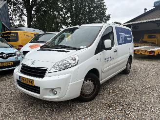 škoda dodávky Peugeot Expert 227 1.6 HDI L1H1 Pro MOTOR SCHADE !!! MOTOR UNFAL !!! 2015/3