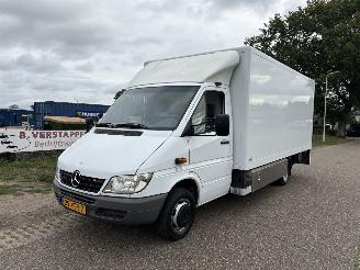 skadebil bedrijf Mercedes Sprinter 416 CDI BAKWAGEN + HYDR. LAADKLEP + AIRCO + TREKHAAK, 188.000 KM N.A.P. 2002/7