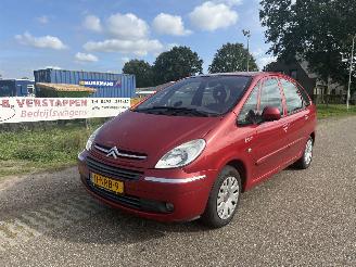 Coche accidentado Citroën Xsara PICASSO 1.6I-16V IMAGE 2010/10