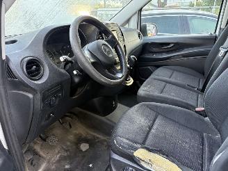 Mercedes Vito 111 CDI LANG, AIRCO picture 4