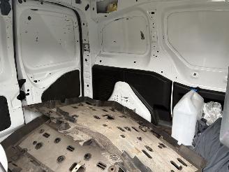 Peugeot e-Partner Electric L1 Premium airco picture 20
