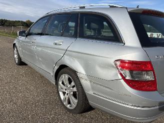 Mercedes C-klasse Estate 180 K BlueEFFICIENCY picture 26