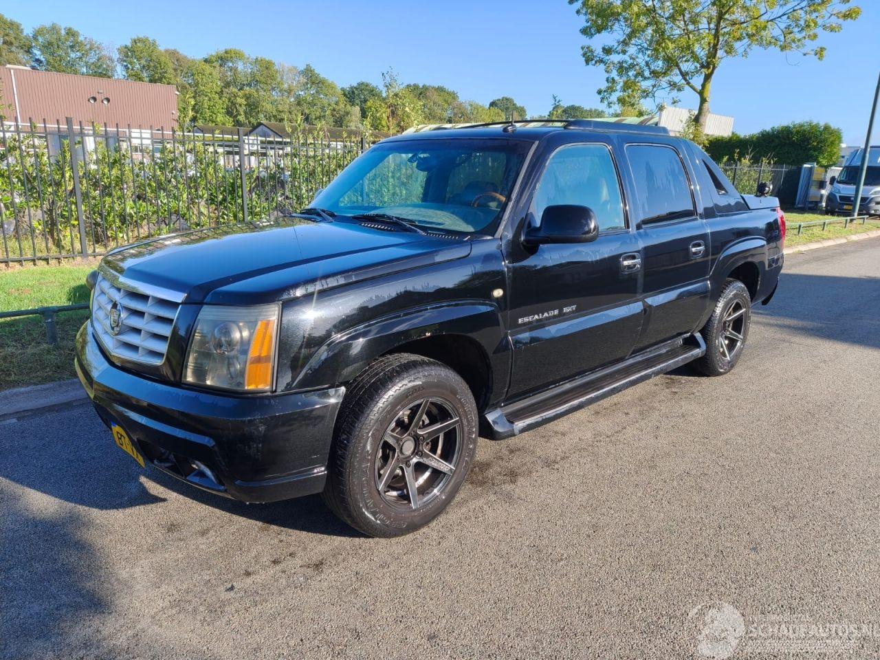 Cadillac Escalade V8 6.0 benzine + lpg 4 wheel drive