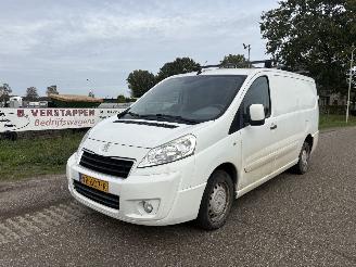 damaged commercial vehicles Peugeot Expert 2.0 HDI L2H1 Navteq 2, AIRCO, NAVIGATIE ENZ 2013/2