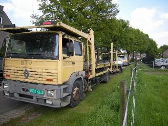 Schade vrachtwagen Renault   1996/10