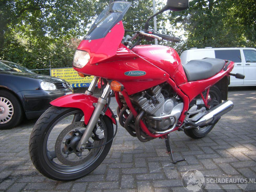 Yamaha XJ 6 Division 600 S DIVERSION IN ZEER NETTE STAAT !!!