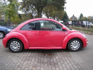 Volkswagen New-beetle 1.9 TDI 90 (9C1) HIGHLINE MET OA AIRCO picture 10