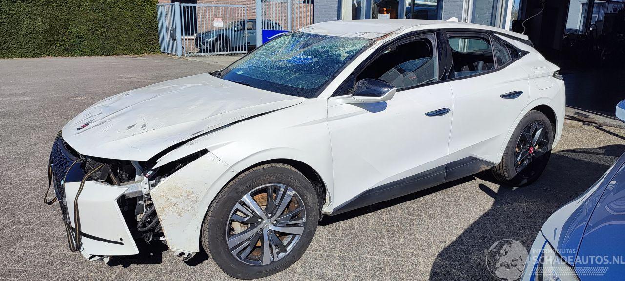 DS Automobiles  DS 4 Hybride/benzine Performance