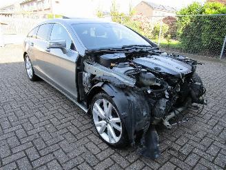 Mercedes CLS 350 V6 CDI Navi Leder picture 3