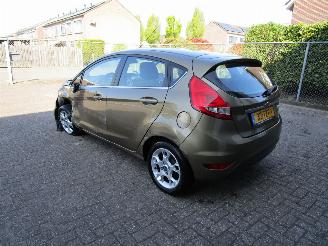 Ford Fiesta 1.2 Titanium Airco 5-Drs picture 2