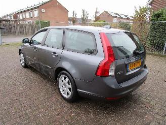 Volvo V-50 1.6 D Clima Radio/CD 6-Bak picture 2