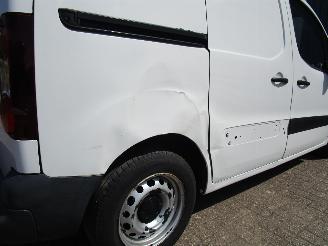 Peugeot Partner 1.6 HDI Navi Airco Schuifdeur picture 12