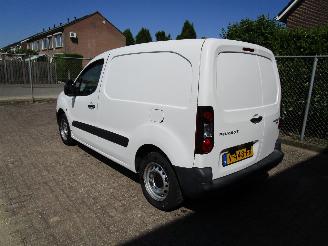 Peugeot Partner 1.6 HDI Navi Airco Schuifdeur picture 2