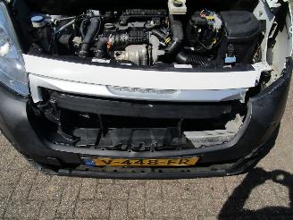 Peugeot Partner 1.6 HDI Navi Airco Schuifdeur picture 8