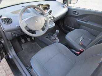 Renault Twingo Airco Radio/CD 110.000 KM picture 18
