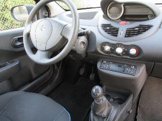 Renault Twingo Airco Radio/CD 110.000 KM picture 16