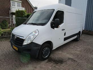 Schade bestelwagen Opel Movano 2.3 CDTI Navi Airco 2015/6
