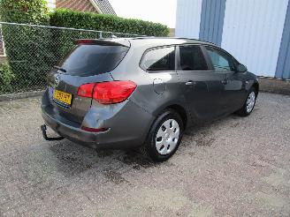 Opel Astra 2.0 CDTI Navi Clima 6-Bak picture 4