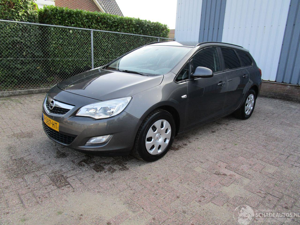 Opel Astra 2.0 CDTI Navi Clima 6-Bak