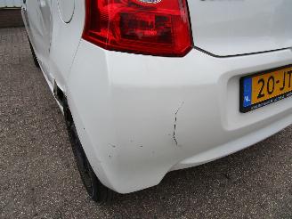 Suzuki Alto  picture 9