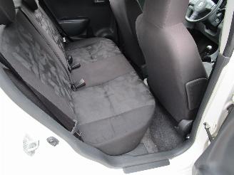 Suzuki Alto  picture 14