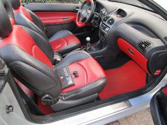 Peugeot 206 CC 2.0 16V Clima Leder picture 8