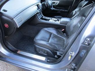 Jaguar XF 3.0 V6 D Navi Leder Camera picture 15