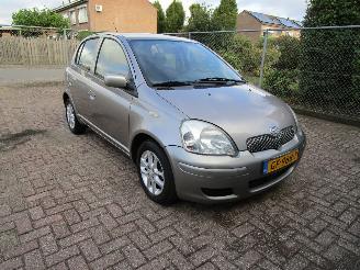 Toyota Yaris Automaat Airco 5-Drs picture 3