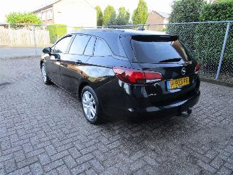 Opel Astra 1.2 Turbo Navi Clima 6-Bak picture 2