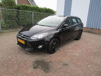 Avarii autoturisme Ford Focus 1.0 Airco Radio/CD 2012/8
