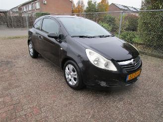 Opel Corsa 1.4 Airco Radio/CD picture 3