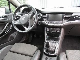 Opel Astra 1.6 CDTI Navi Clima Camera 6-Bak picture 10