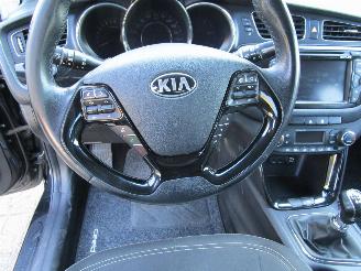 Kia Cee d 1.6 Navi Camera Clima 6-Bak picture 16