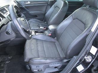 Volkswagen Golf 1.2 TSI Navi High-Line 6-Bak Schadevrij picture 10