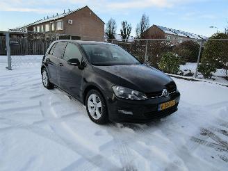 Volkswagen Golf 1.2 TSI High-Line Navi Schadevrij picture 3
