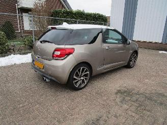 Citroën DS3 1.6 Clima Radio/CD 129.000 KM picture 4