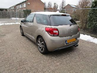 Citroën DS3 1.6 Clima Radio/CD 129.000 KM picture 2