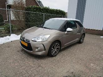 damaged passenger cars Citroën DS3 1.6 Clima Radio/CD 129.000 KM 2011/1