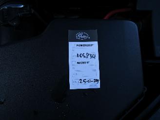 Volvo V-40 1.5 T2 Automaat R-Design Camera Navi 161.000 KM picture 14